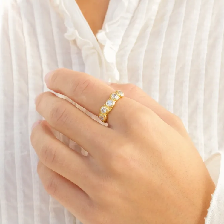 zirkon ring i forgyldt messing - Eliné