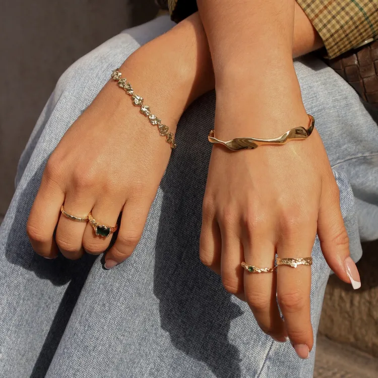armbånd i forgyldt messing - Eliné