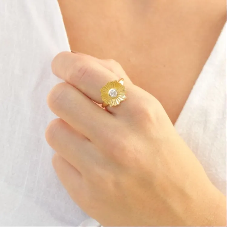 ring i forgyldt messing - Eliné