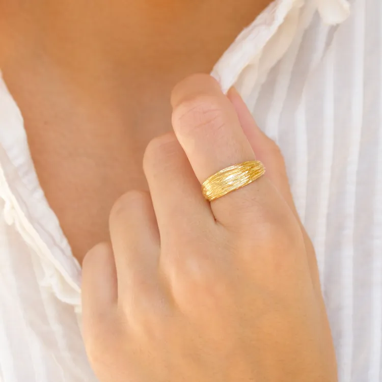ring i forgyldt messing - Eliné