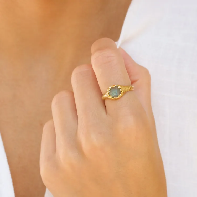 labradorit ring i forgyldt messing - Eliné