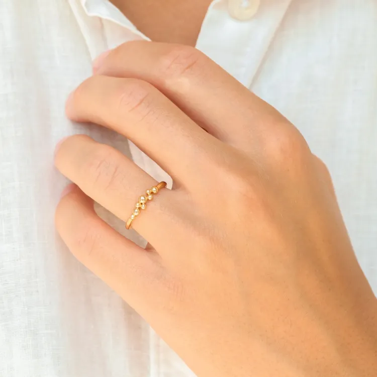 kugle ring i forgyldt messing - Bubbly Pure
