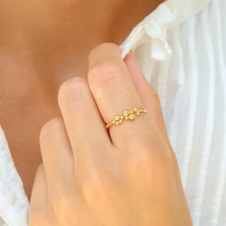 kugle ring i forgyldt messing - Bubbly Pure