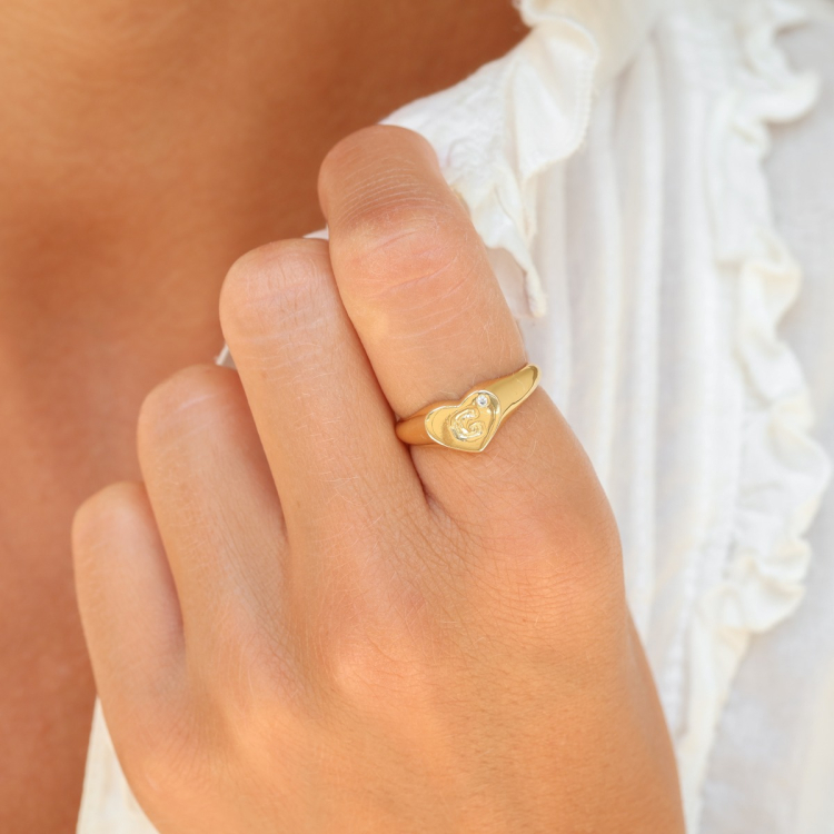 bogstav G ring i forgyldt messing