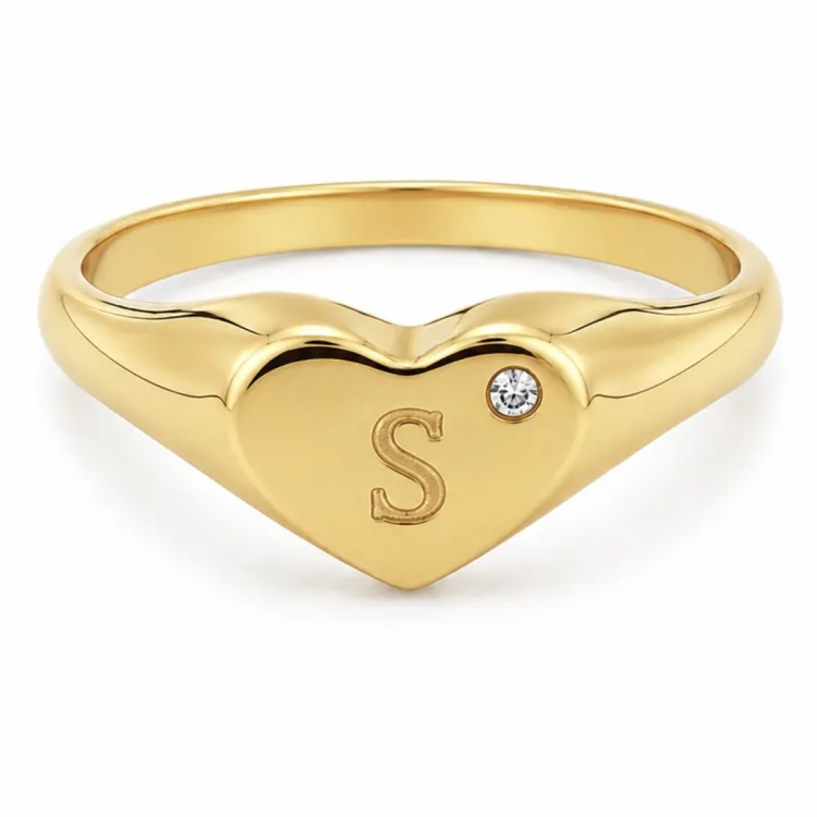bogstav S zirkon ring i forgyldt messing