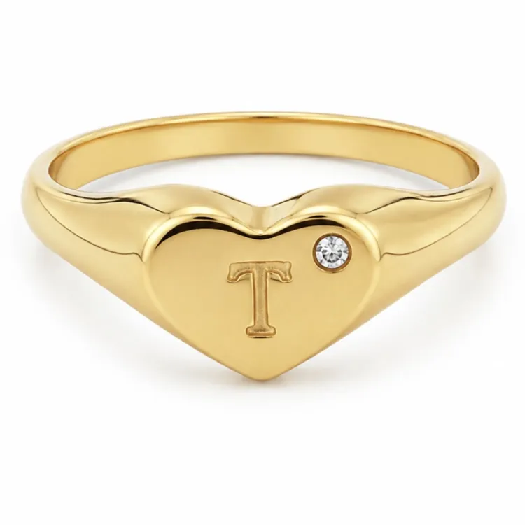 bogstav T zirkon ring i forgyldt messing - My Letter