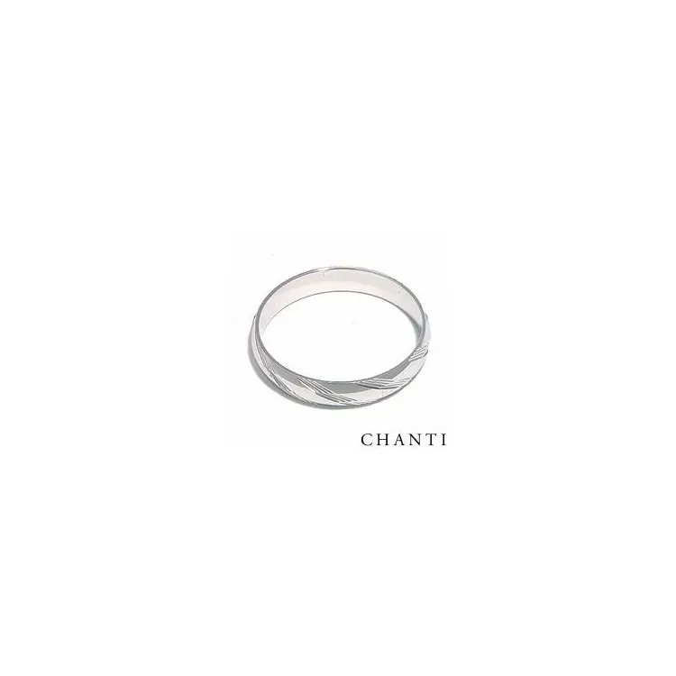 Special vielsesring i 14 karat hvidguld