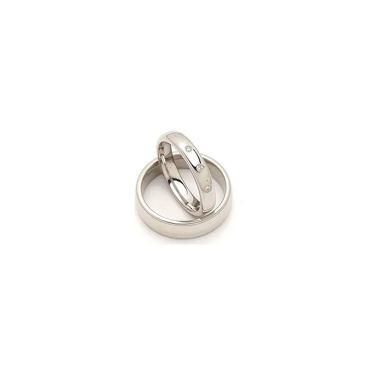 Vielsesringe i sølv 0,045 ct