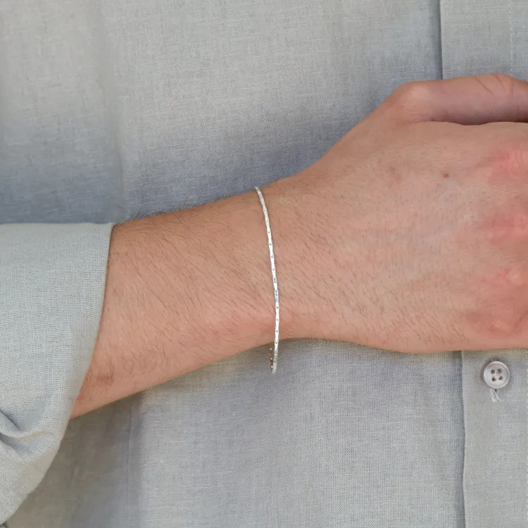 vandfast armbånd i stål  x 1,5 mm 