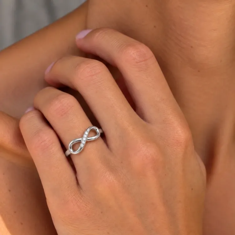 vandfast infinity zirkon ring med fejl i stål - OCEANA