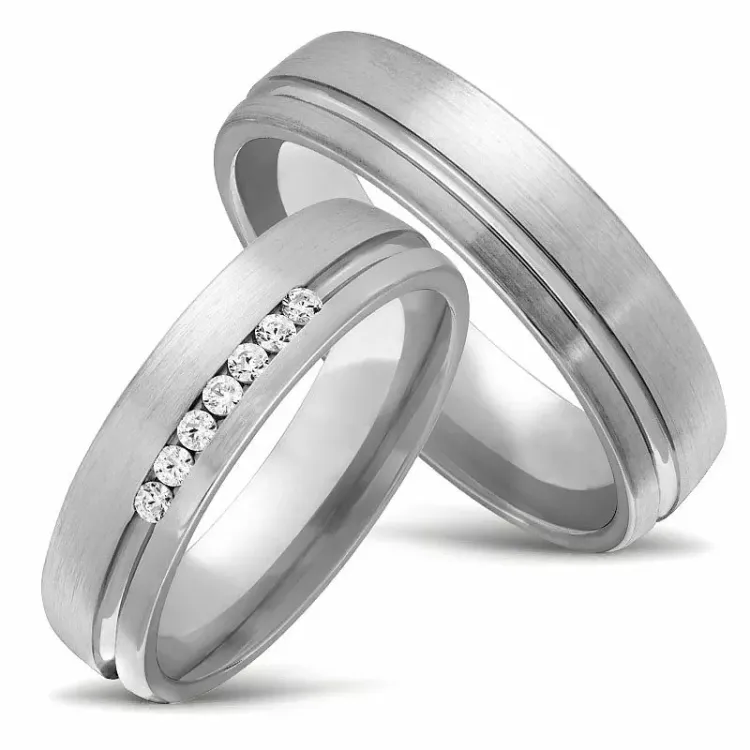 Elegant vielsesringe i 14 karat hvidguld 0,015 ct - sæt