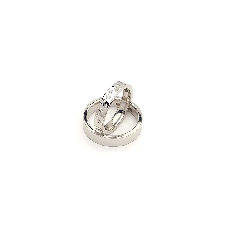 Vielsesringe i sølv 0,126 ct