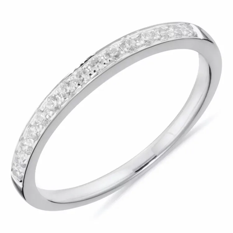 Kollektionsprøve ring i 9 karat hvidguld