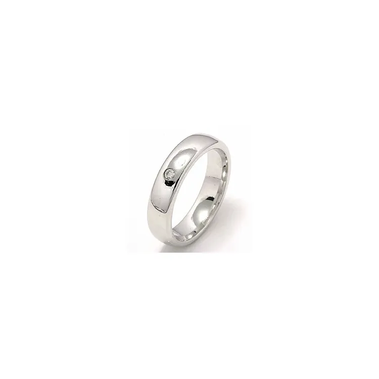 bred vielsesring i 14 karat hvidguld 0,05 ct
