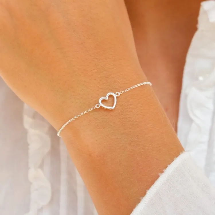 elegant hjerte armbånd i sølv