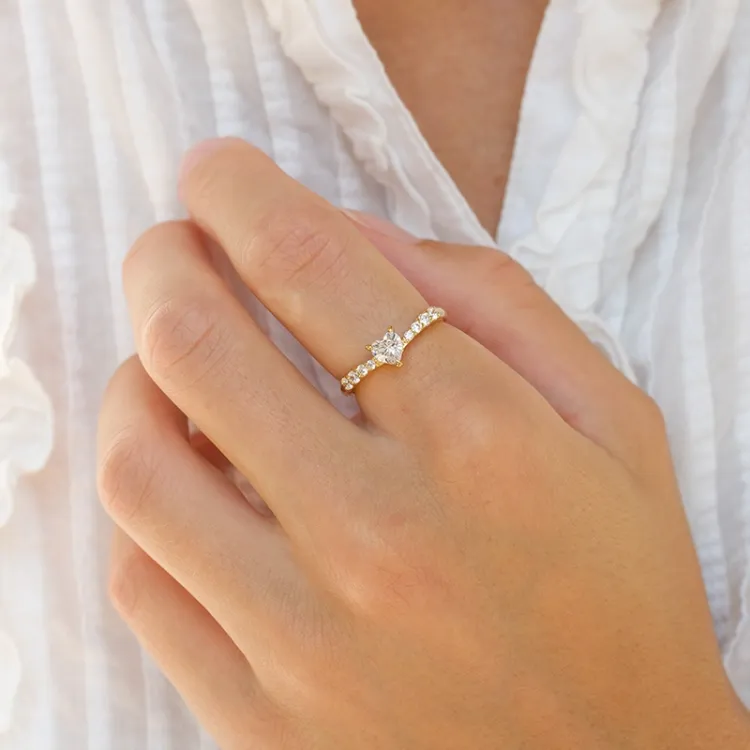 zirkon ring i forgyldt sølv