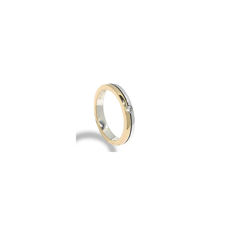 Ring i oxideret sterlingsølv med 8 karat guld