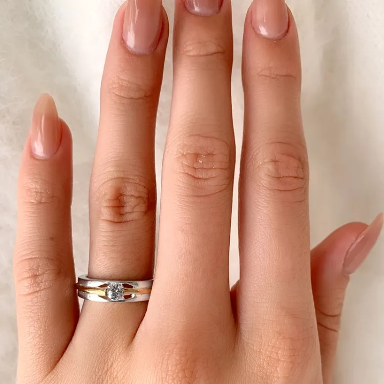 ægte ring i sølv med 8 karat guld