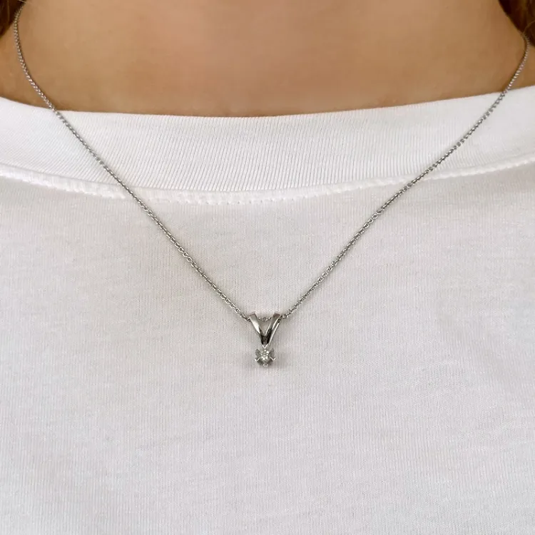 diamant solitairevedhæng i 14 karat hvidguld 0,05 ct