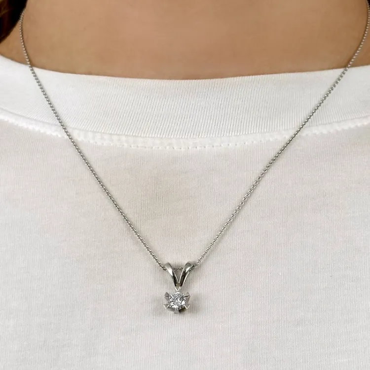 diamant solitairevedhæng i 14 karat hvidguld 0,50 ct