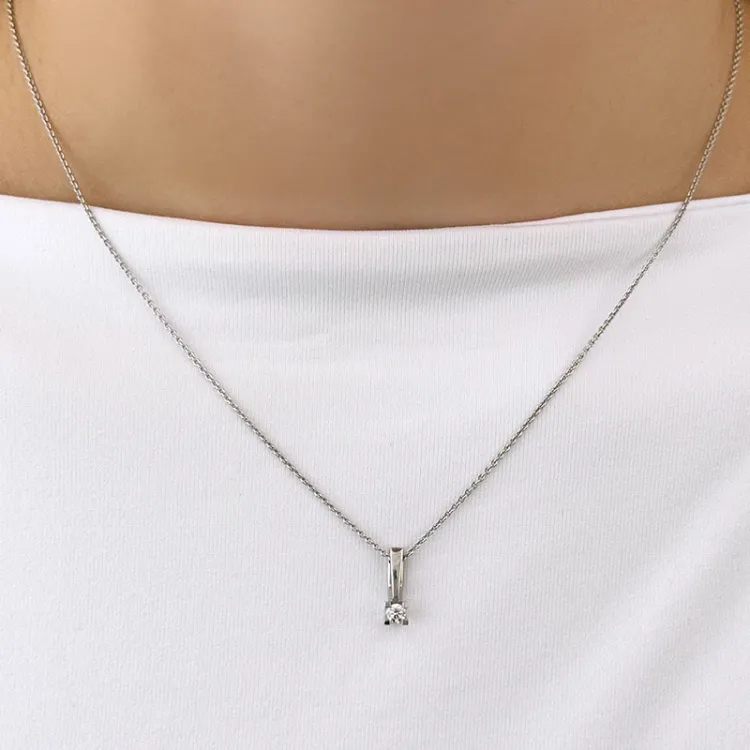 diamant solitairevedhæng i 14 karat hvidguld 0,10 ct