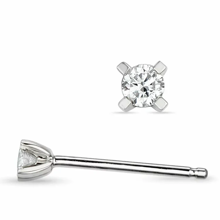 2 x 0,05 ct solitaireørestikker i 14 karat hvidguld med diamant