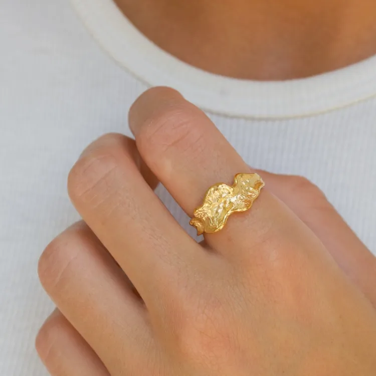ring i forgyldt sølv - Lumé Etched