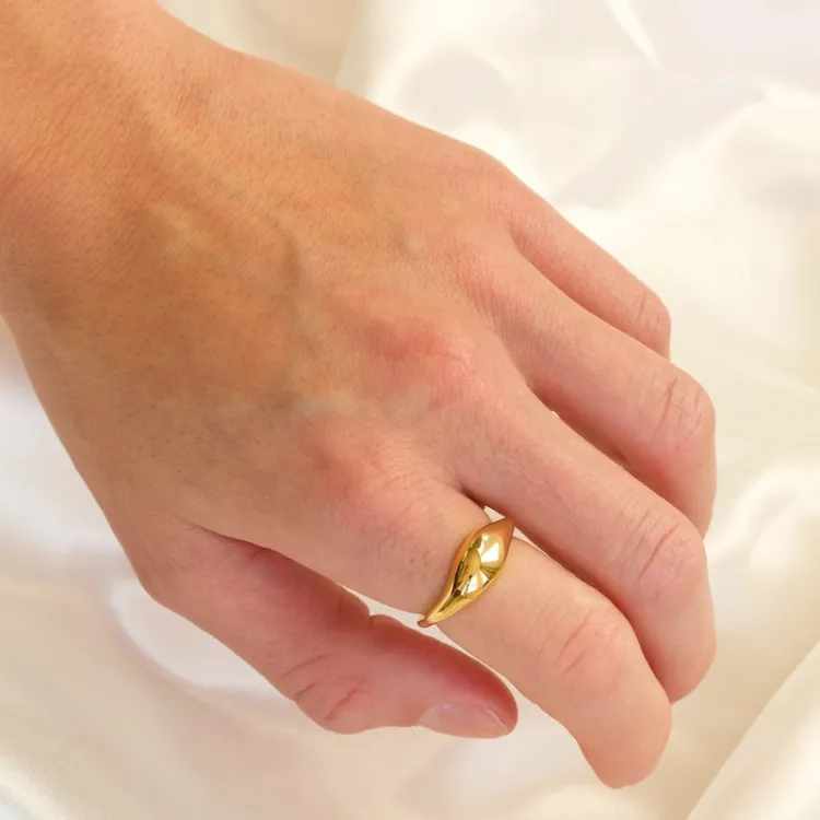 ring i forgyldt sølv - Lumé Essence