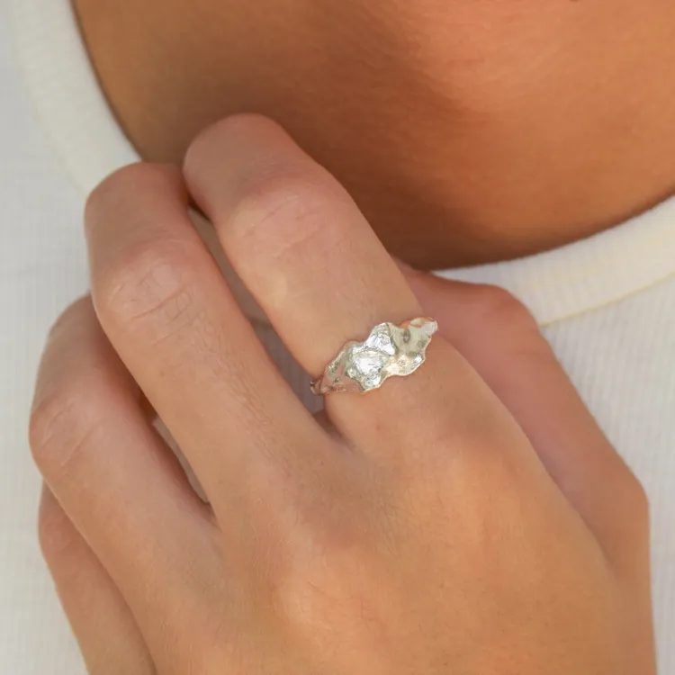 bred zirkon ring i sølv - Lumé Etched