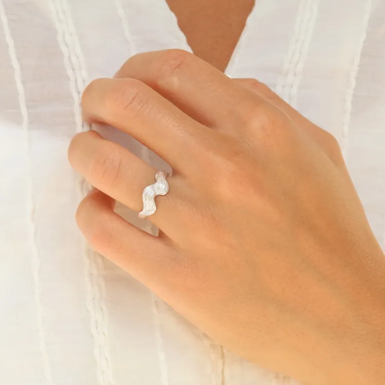 ring i forsølvet messing - Lumé Etched