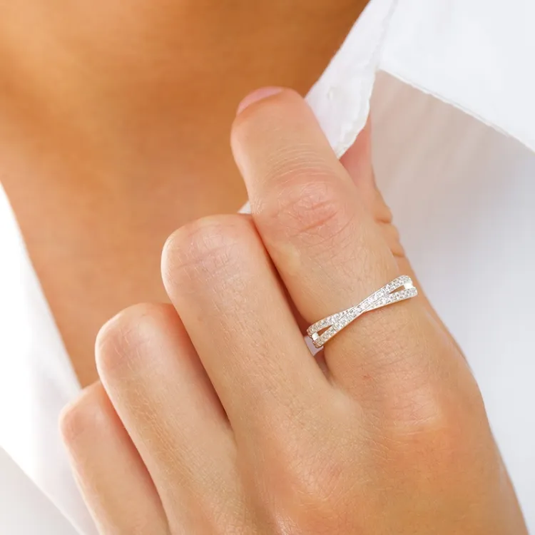 zirkon ring i sølv
