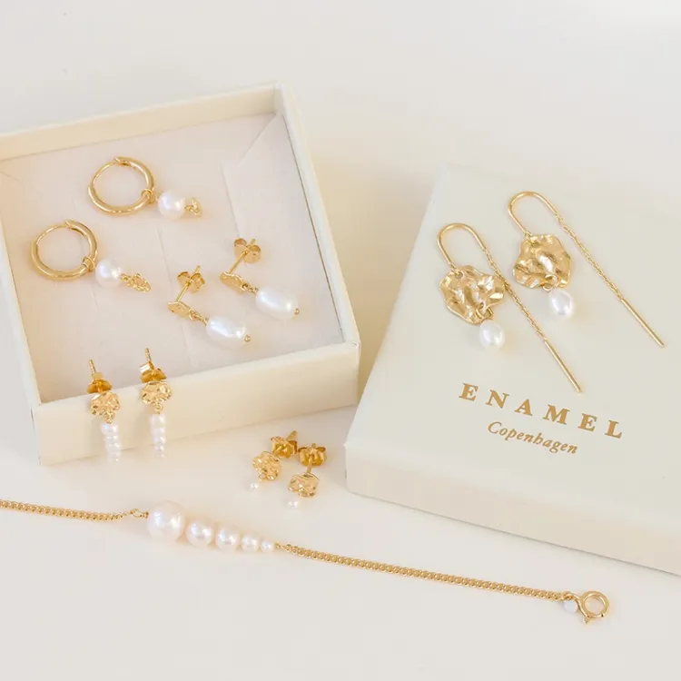 Enamel Kai Pearl perle kæde øreringe i forgyldt sølv