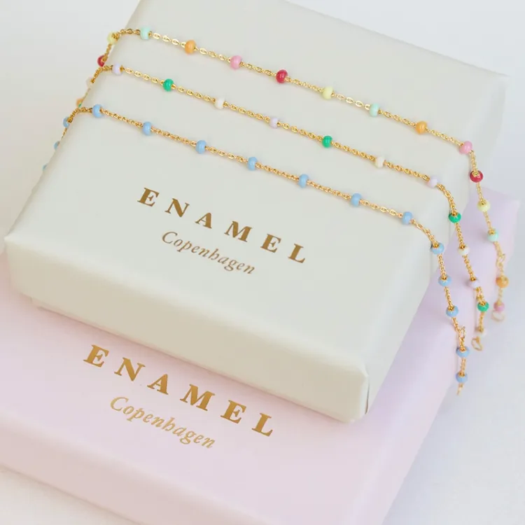 Enamel Lola Sky armbånd i forgyldt sølv lyseblå emalje