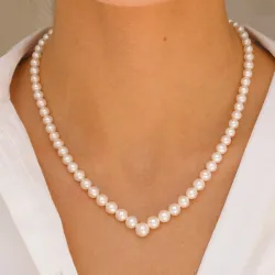 V-form perlehalskæder med ferskvandsperle og ferskvandsperle.