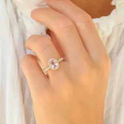 morganit diamantring i 14 karat guld 1,28 ct 0,32 ct