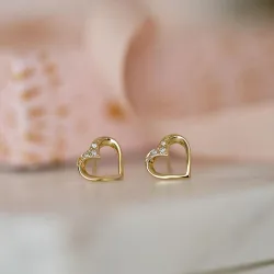 Hjerte diamant ørestikker i 14 karat guld med diamanter