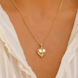 15 x 23 mm hjerte vedhæng i 8 karat guld - Amoré