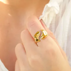 Khaai Studio Horizon justerbar ring i forgyldt stål