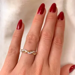 diamantring i 14 karat guld.- og hvidguld 0,13 ct