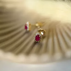 rubin rosetørestikker i 14 karat guld med diamant og rubin 