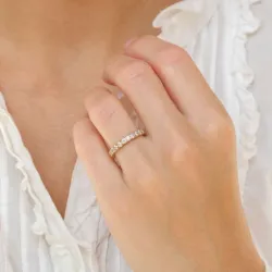 zirkon guldring i 9 karat guld