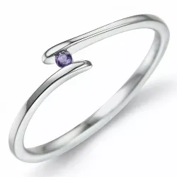 Ametyst ring i 9 karat hvidguld 0,02 ct