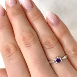 Ametyst ring i 9 karat hvidguld 0,22 ct