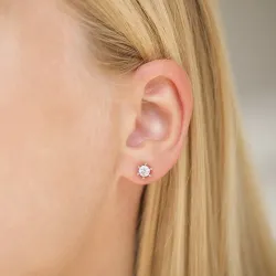2 x 0,30 ct lab grown diamant solitaireørestikker i 14 karat guld med lab grown diamant 