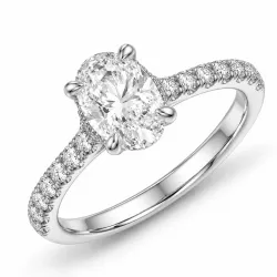 oval lab grown diamant ring i 14 karat hvidguld 1,0 ct 0,26 ct
