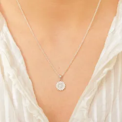 12 mm marguerit vedhæng i rhodineret sølv - Matilda