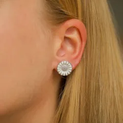 15 mm marguerit øreringe i rhodineret sølv - Marie