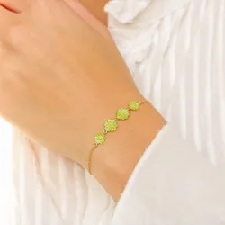 marguerit lysegrøn armbånd i forgyldt sølv - Maggie