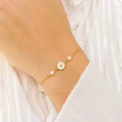 marguerit perle armbånd i forgyldt sølv