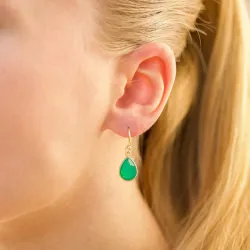 dråbe grøn onyks øreringe i forgyldt sølv - Loom Stones